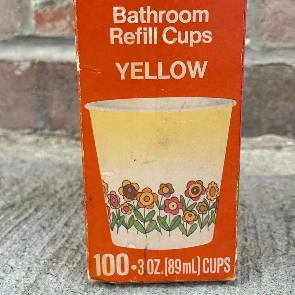 Vintage 1976 Dixie Cups MCM Retro 70s Floral Flowers Hippie 3 oz Bathroom - Picture 2 of 8